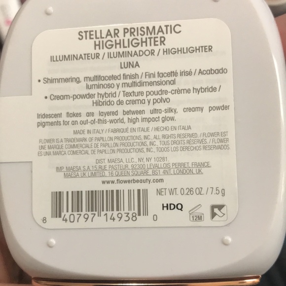 ✨🆕BNIP!Flower By Drew Barrymore Makeup & Skincare Set✨ - Picture 5 of 16